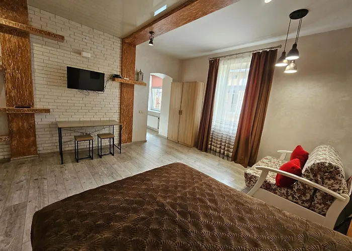 On Horodotska Street *