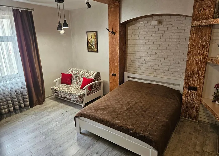 On Horodotska Street Апартаменты